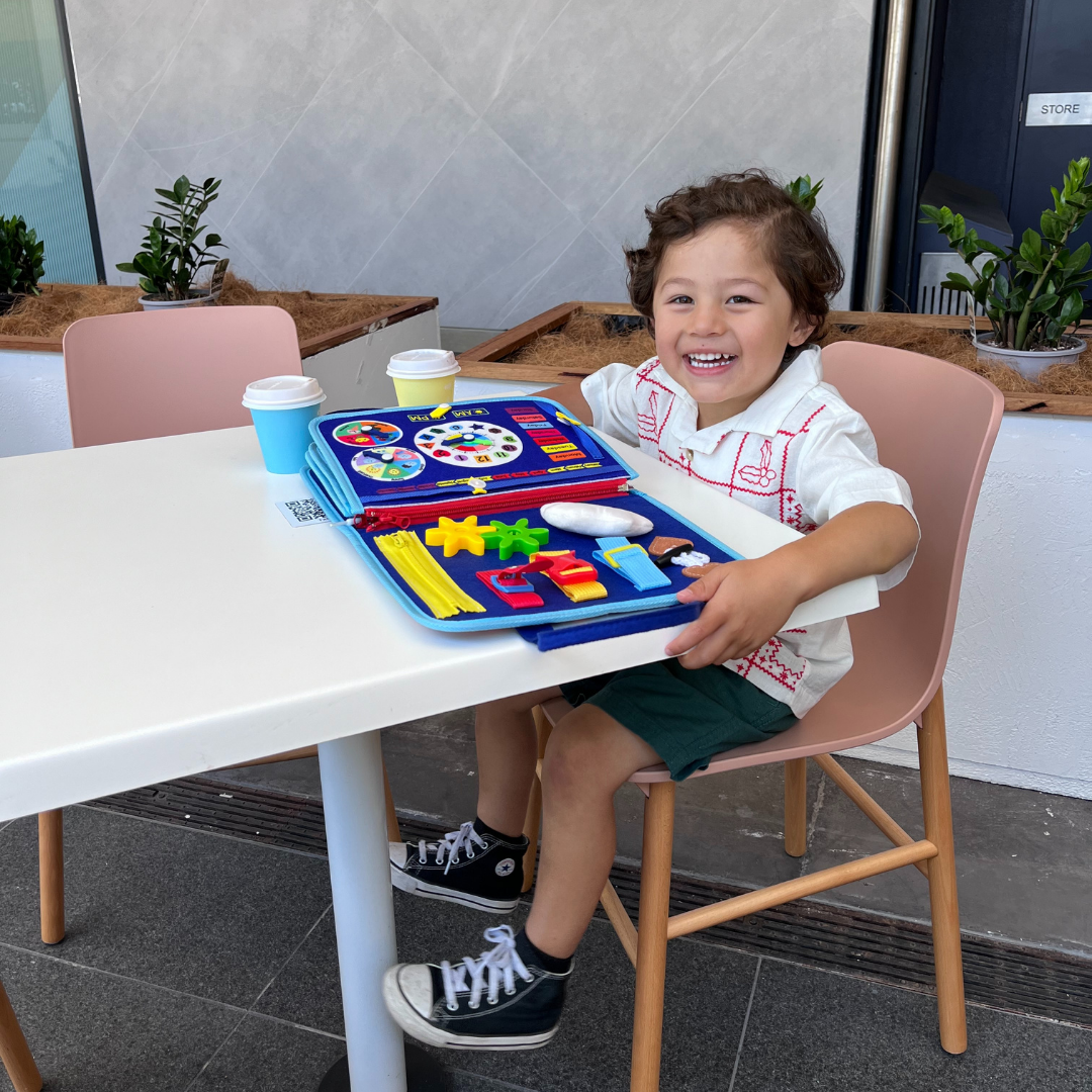 Tibatoes Montessori Busy Board